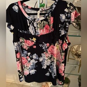 Floral Elegance Women's Blouse